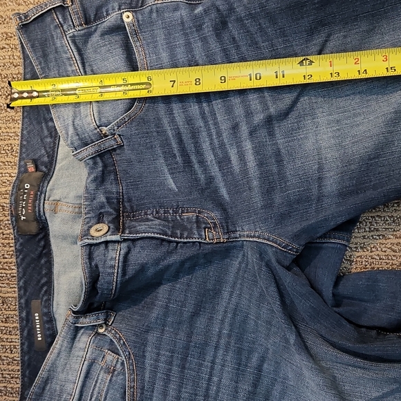 Torrid Boyfriend Jean's Size 16R - Picture 12 of 16